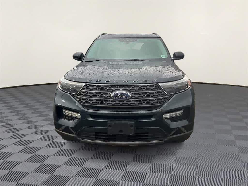Thumbnail: 2022 Ford Explorer - 2