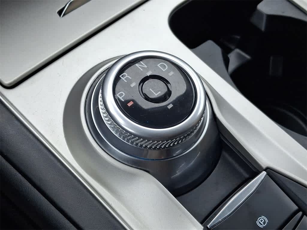 Thumbnail: 2022 Ford Explorer - 18