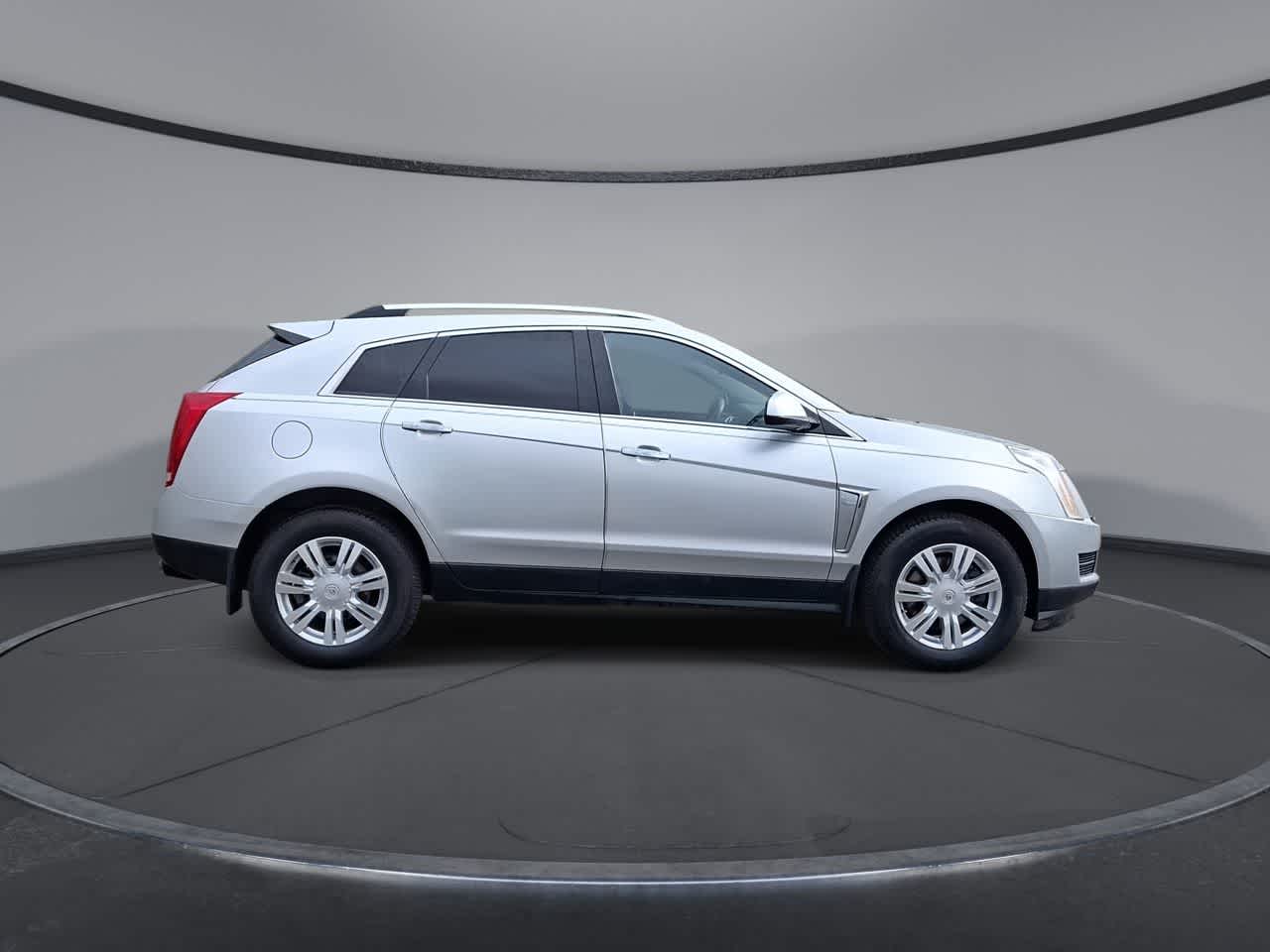 Thumbnail: 2016 Cadillac SRX - 9