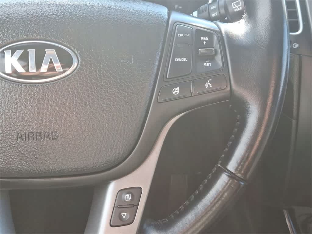 Thumbnail: 2014 Kia Sorento - 24