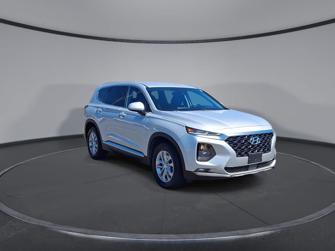 Thumbnail: 2019 Hyundai Santa Fe - 2