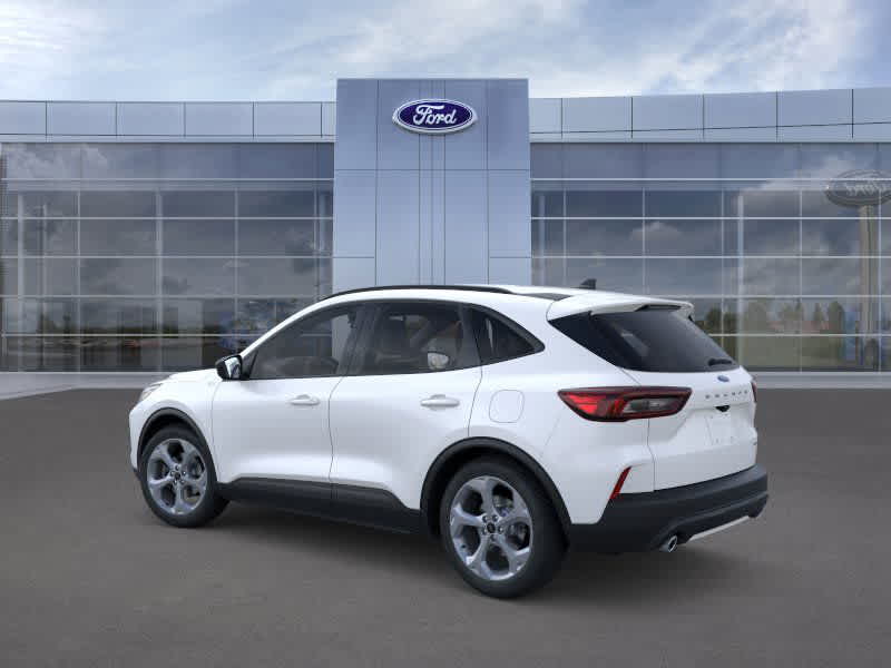 2025 Ford Escape ST-Line 4