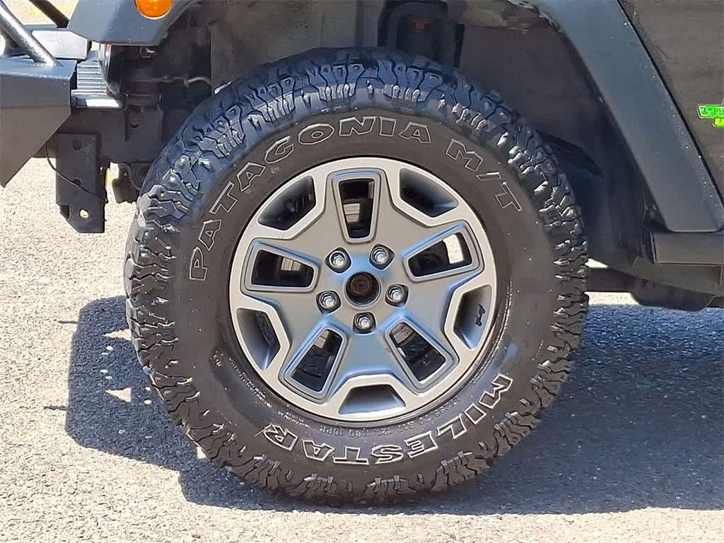 Thumbnail: 2013 Jeep Wrangler - 22