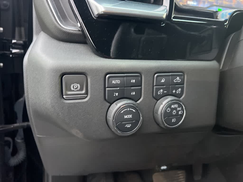 Thumbnail: 2023 Chevrolet Silverado 1500 - 14
