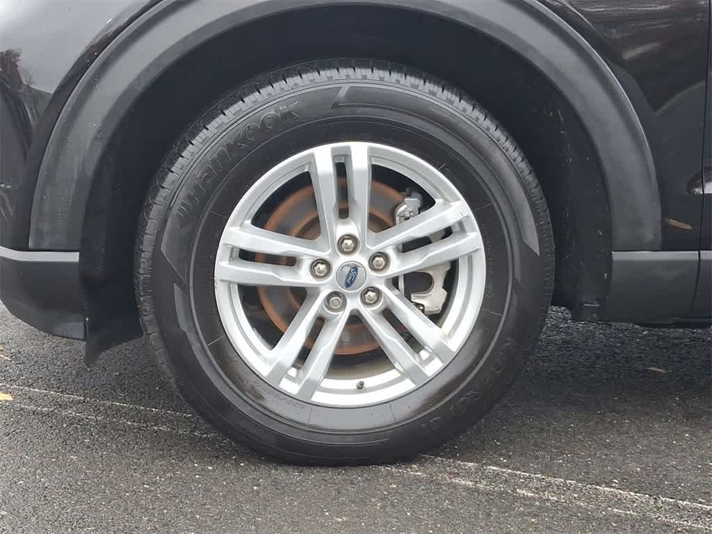 Thumbnail: 2020 Ford Explorer - 29