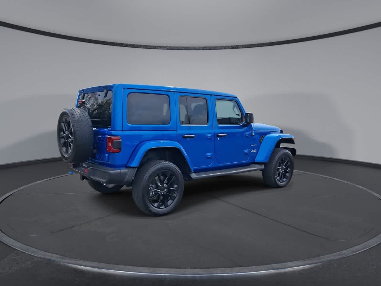 Thumbnail: 2022 Jeep Wrangler - 8