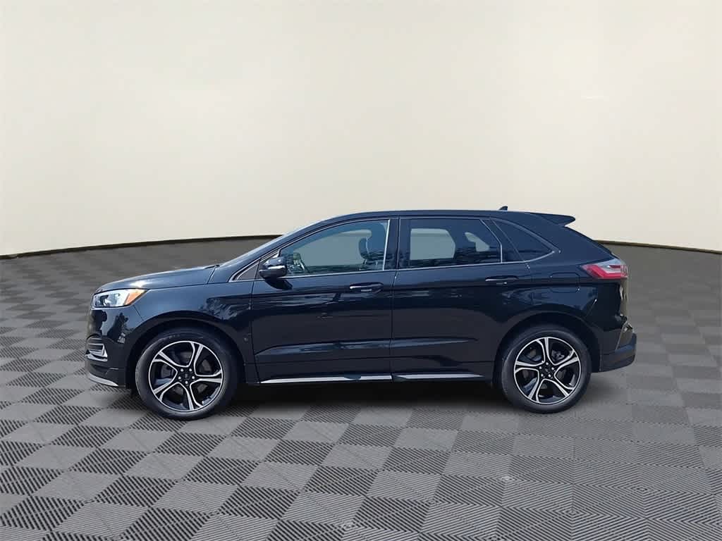 Thumbnail: 2023 Ford Edge - 5