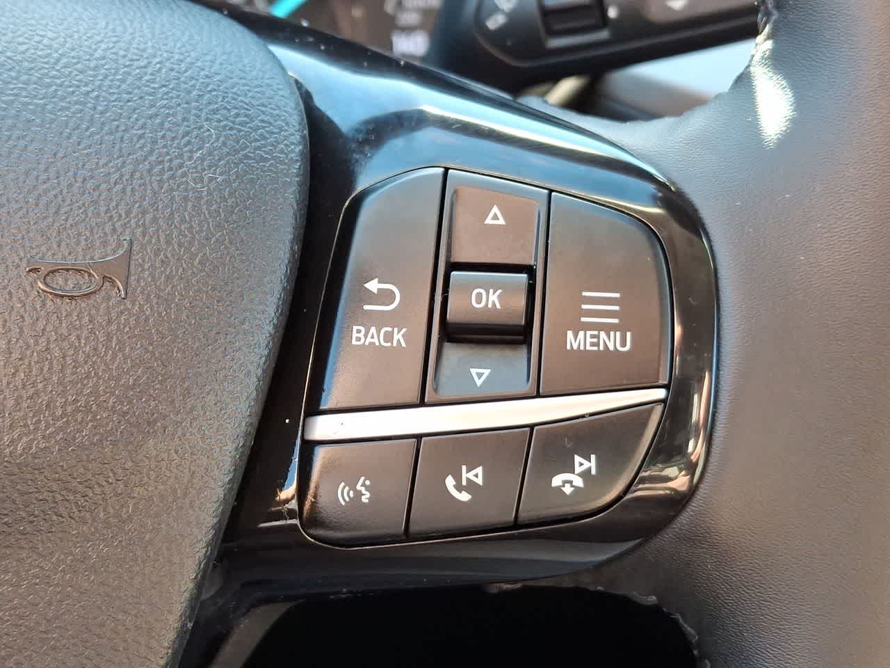 Thumbnail: 2022 Ford Escape - 24