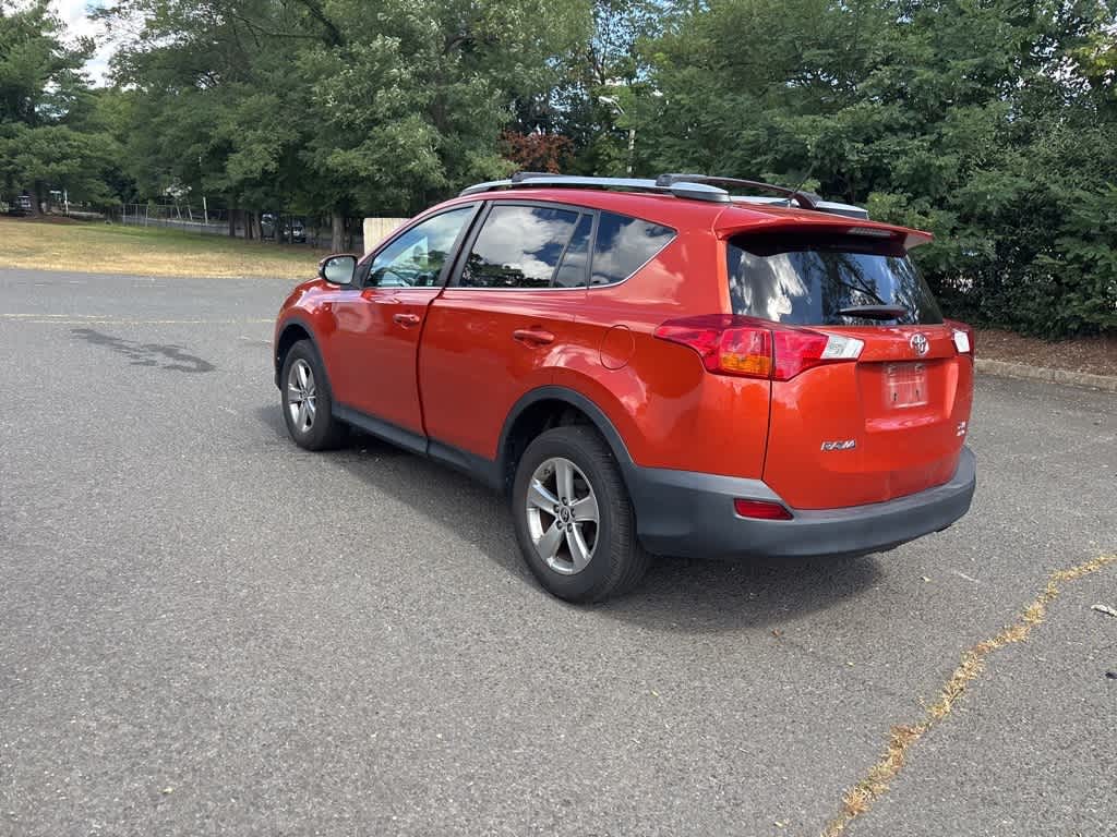 Thumbnail: 2015 Toyota RAV4 - 24