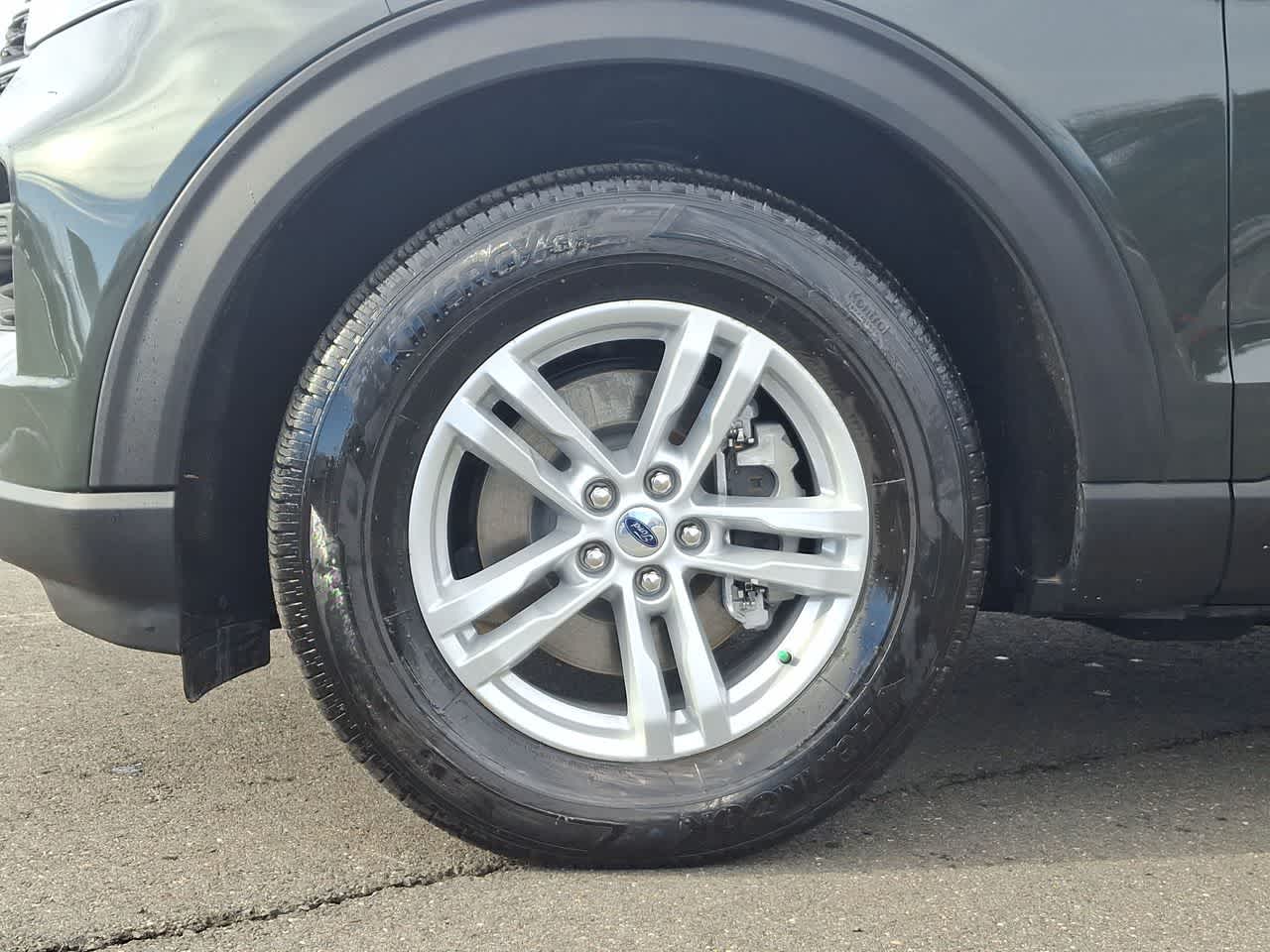 Thumbnail: 2024 Ford Explorer - 29