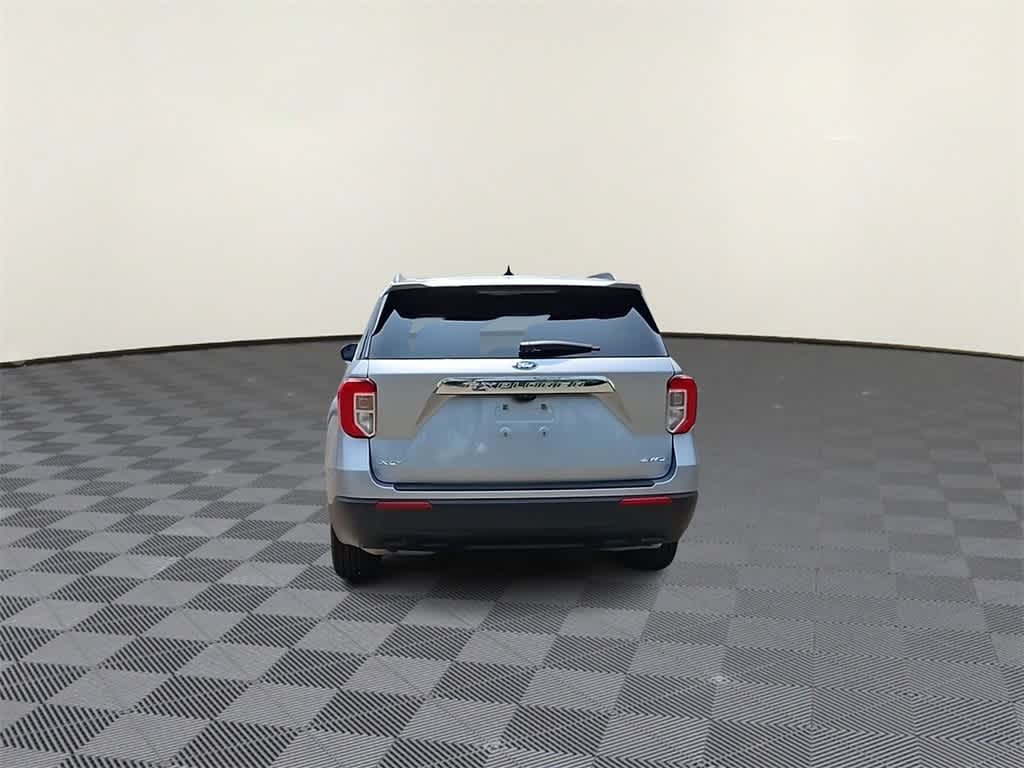 2022 Ford Explorer XLT 7