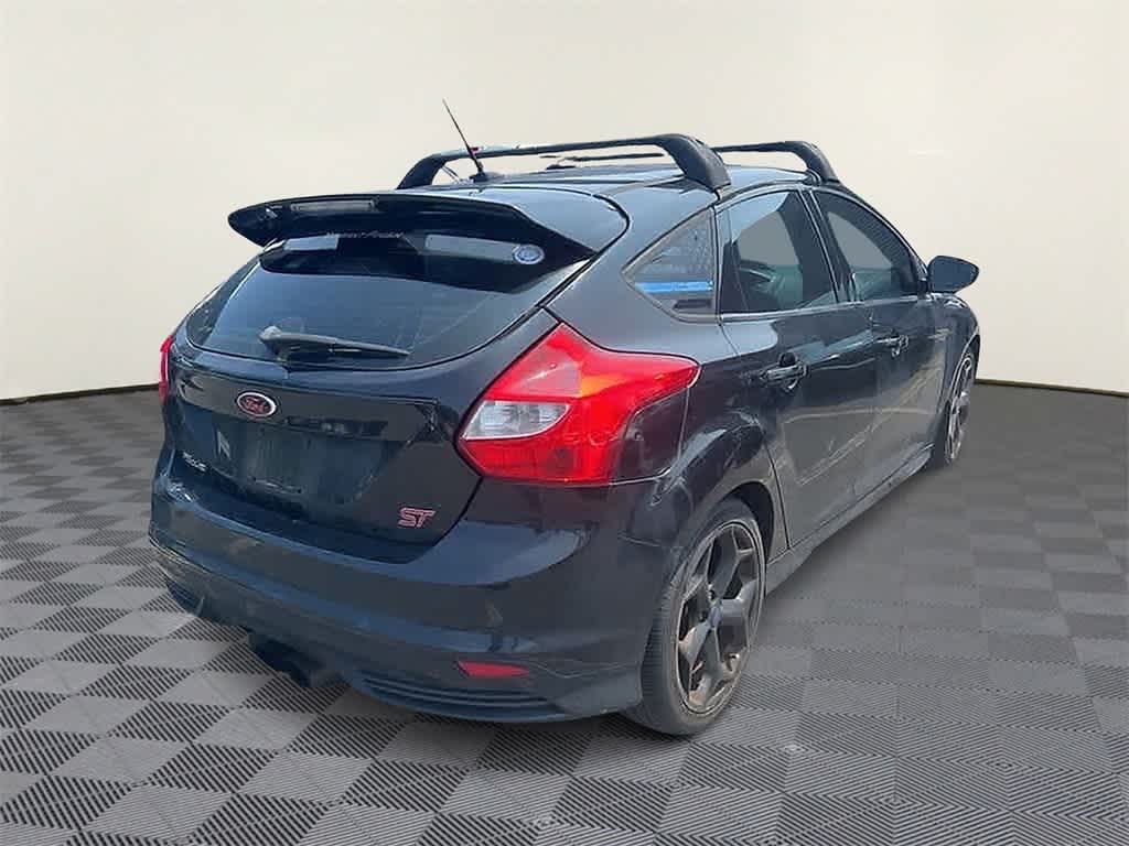 Thumbnail: 2014 Ford Focus - 6