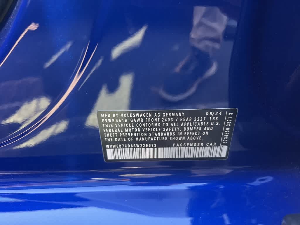 Thumbnail: 2024 Volkswagen Golf - 11
