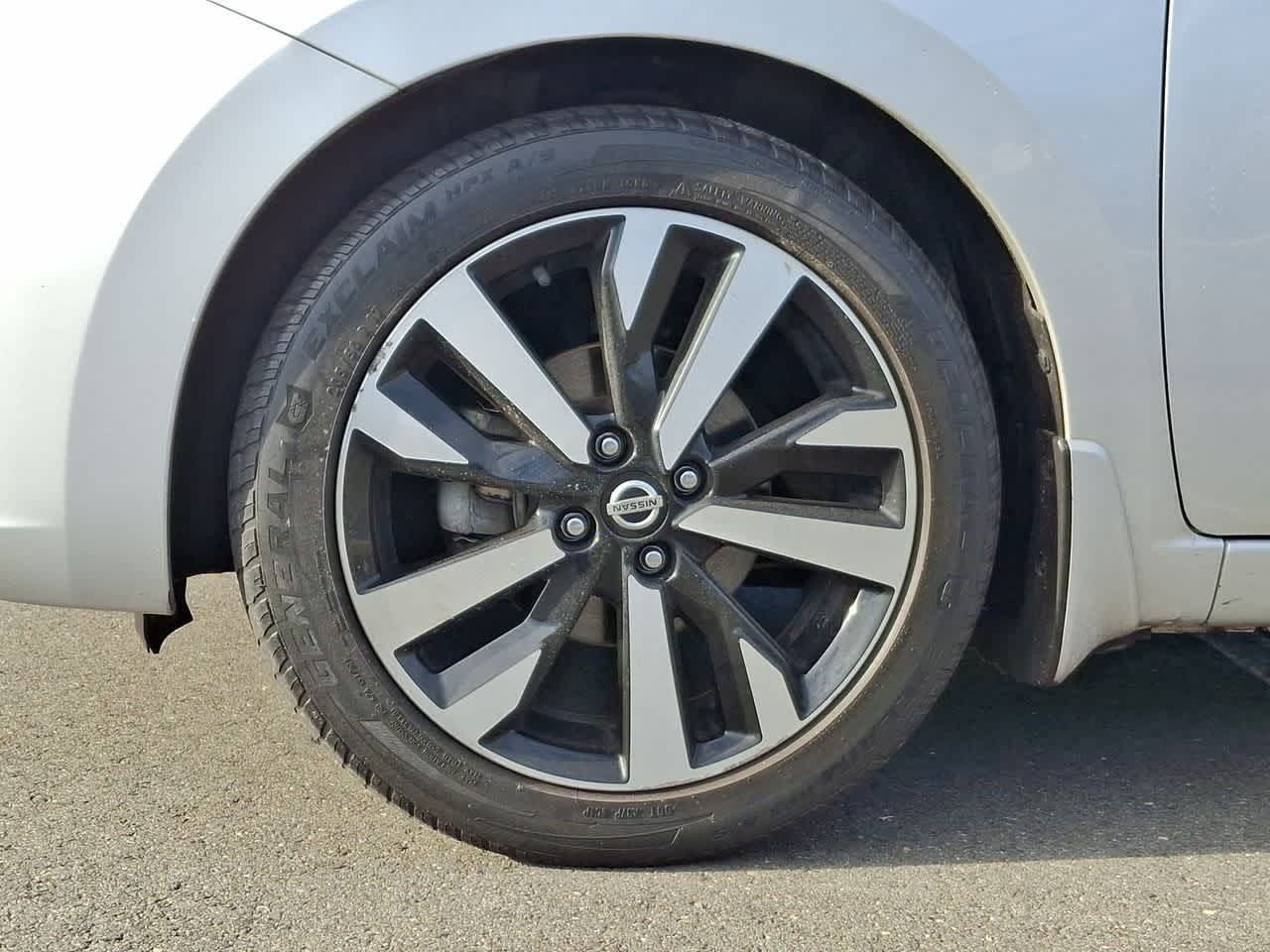 Thumbnail: 2022 Nissan Versa - 29