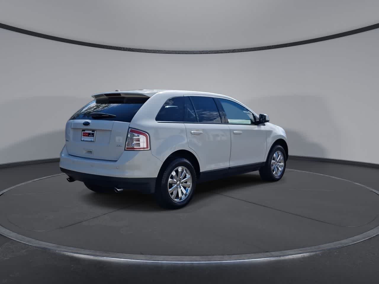 Thumbnail: 2010 Ford Edge - 8