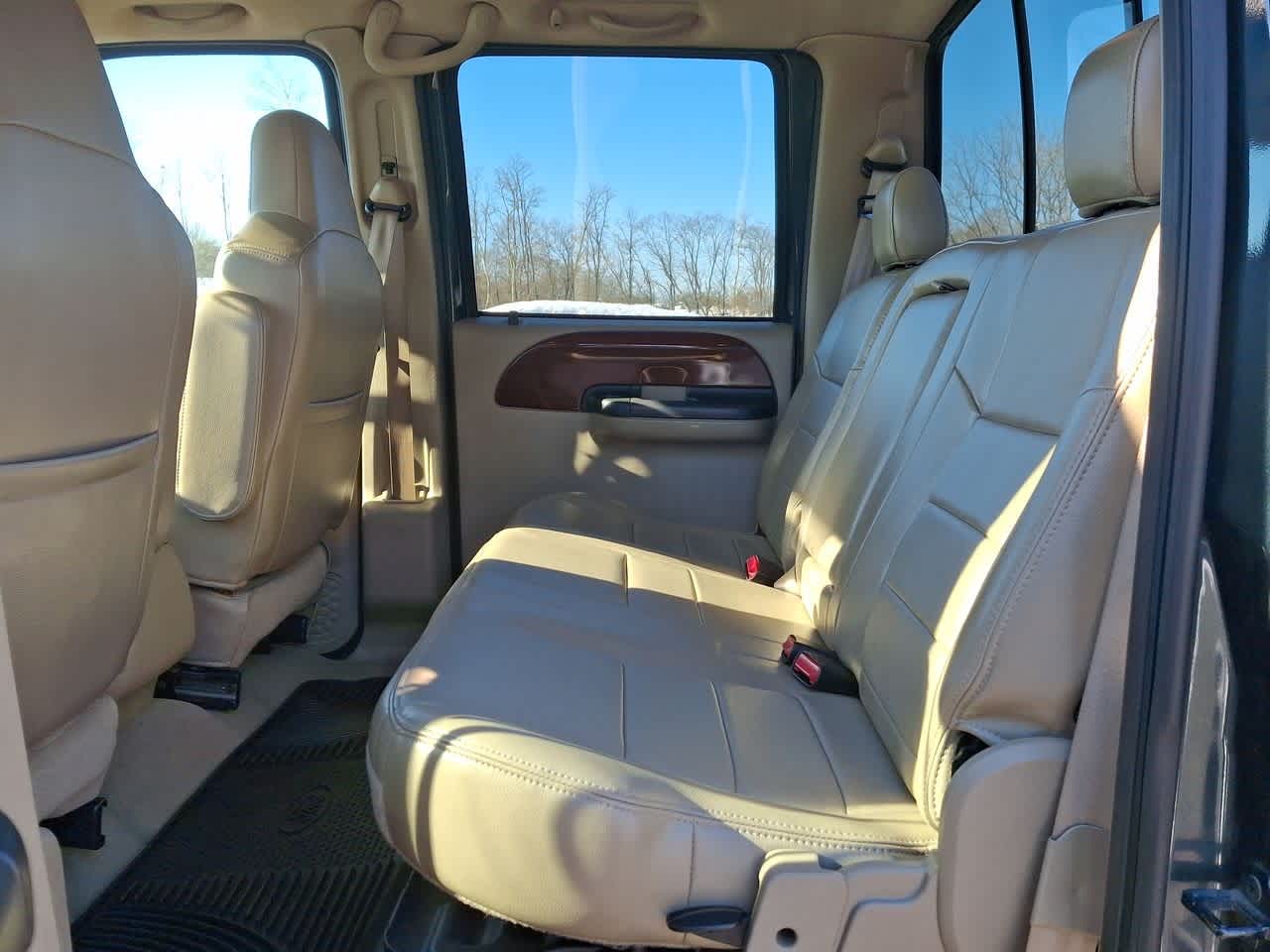 Thumbnail: 2006 Ford F-350 - 25