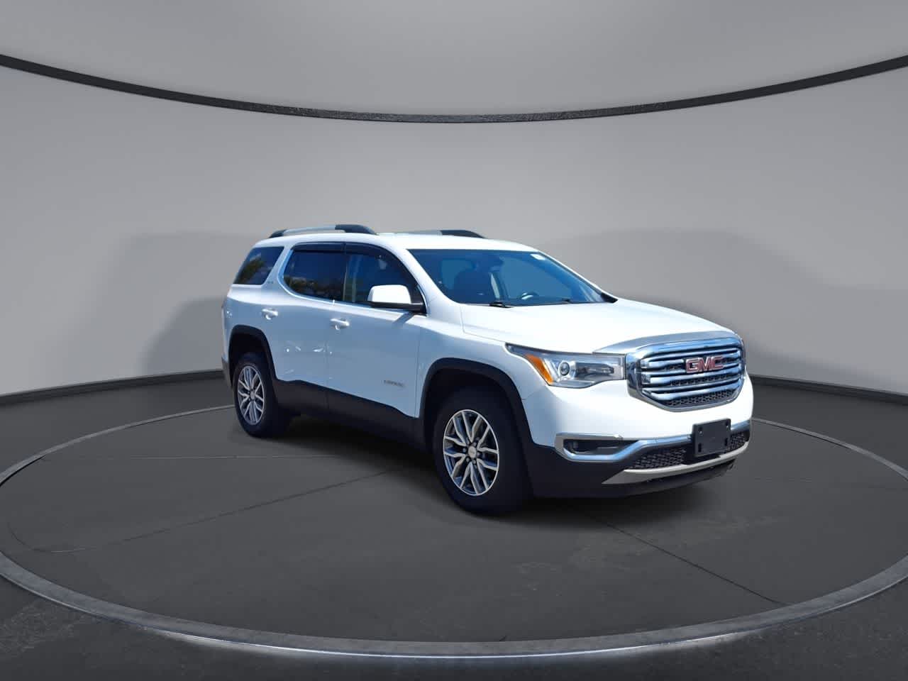 Thumbnail: 2018 GMC Acadia - 2