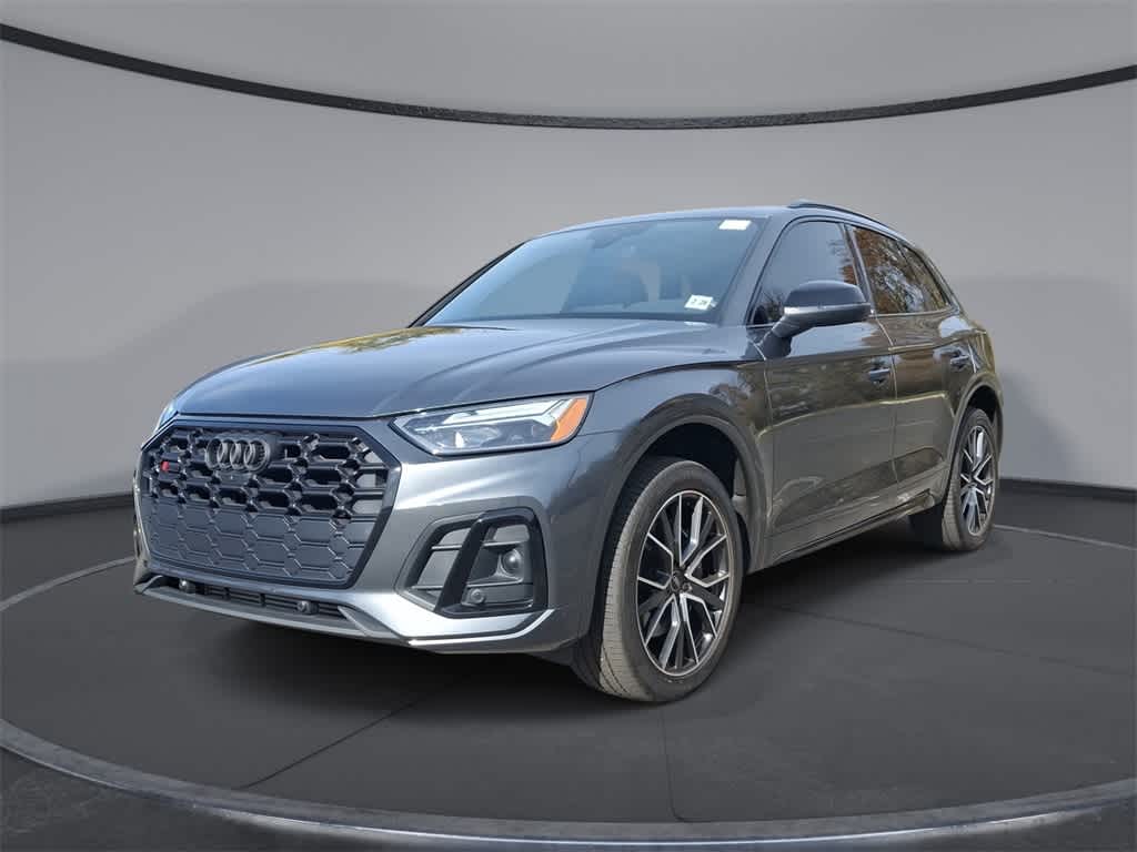 Thumbnail: 2023 Audi SQ5 - 1