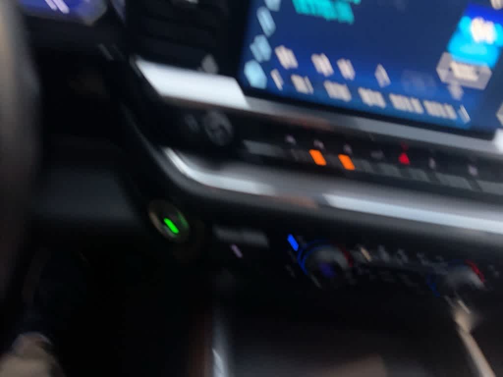 Thumbnail: 2023 Chevrolet Silverado 1500 - 24