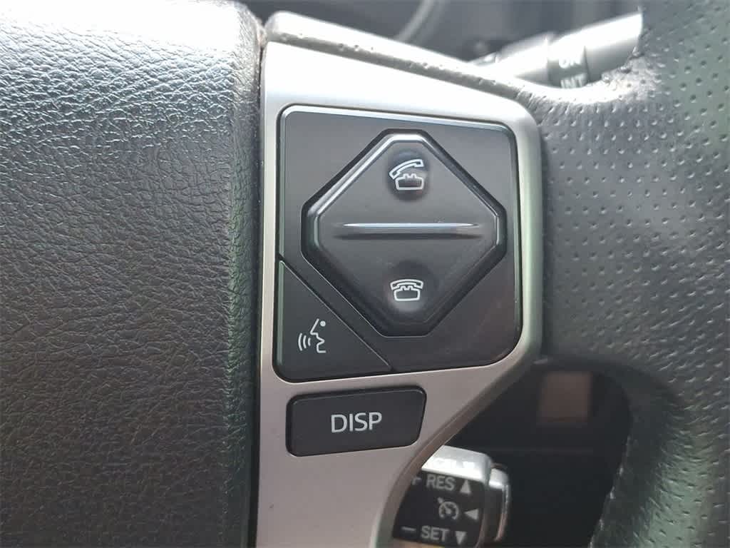 Thumbnail: 2019 Toyota 4Runner - 24