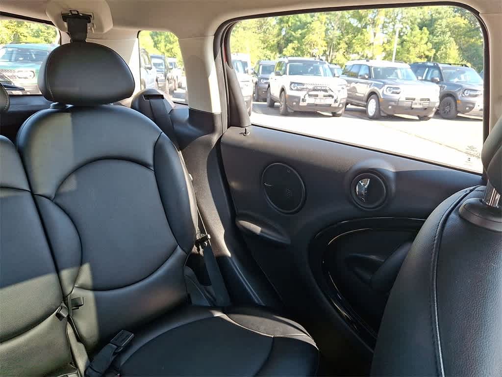 Thumbnail: 2016 MINI Cooper Countryman - 14