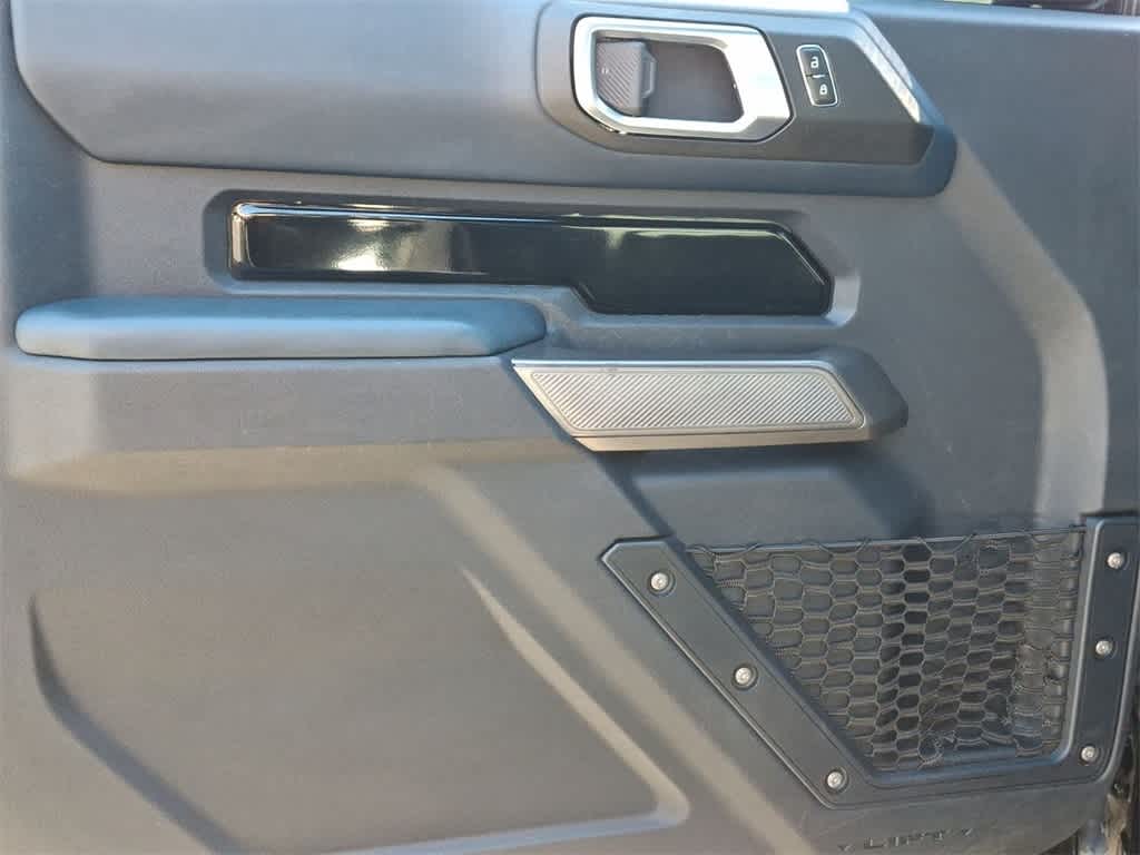 Thumbnail: 2021 Ford Bronco - 16