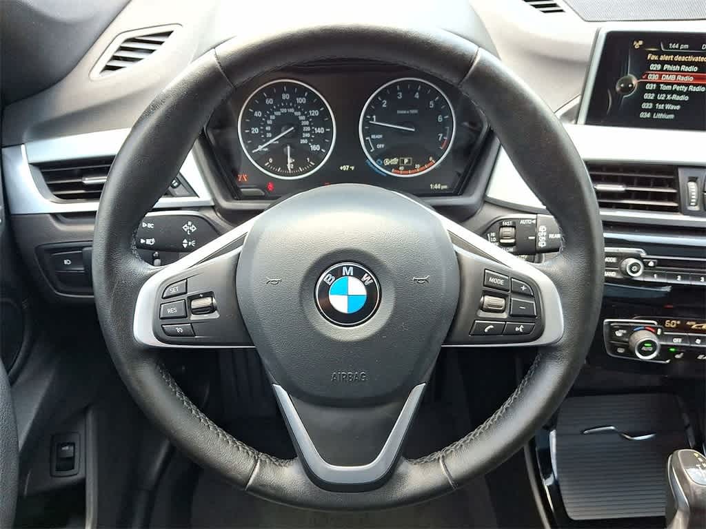 Thumbnail: 2016 BMW X1 - 16