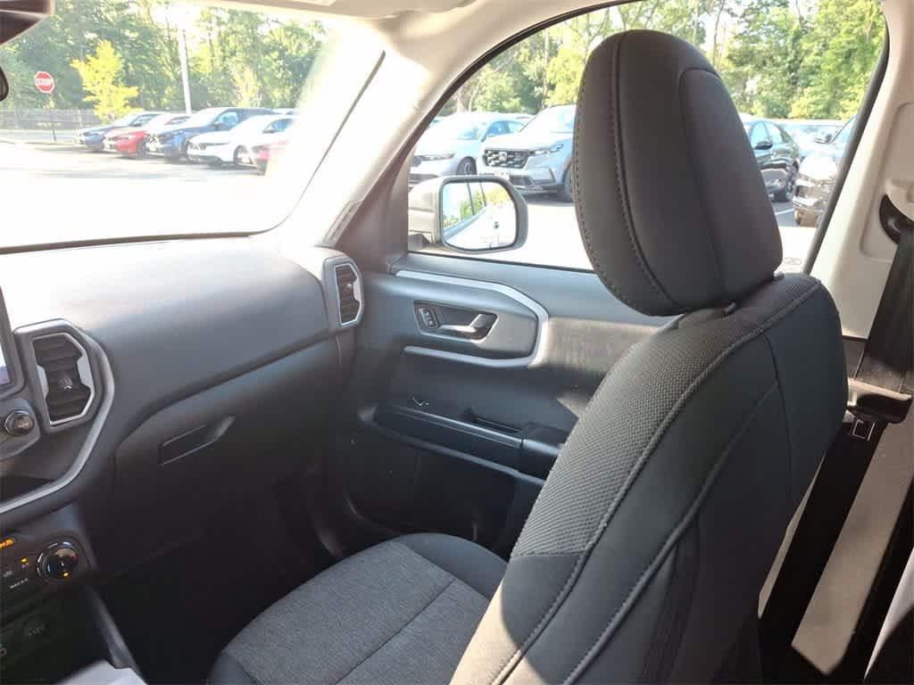 Thumbnail: 2024 Ford Bronco Sport - 11