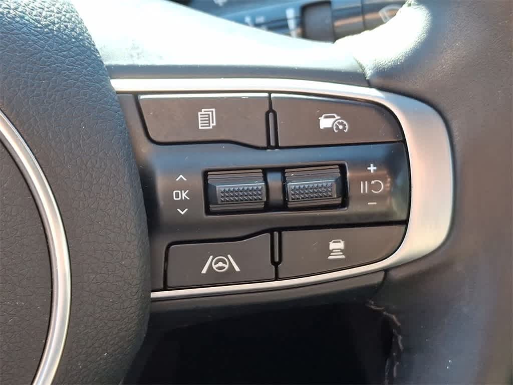 Thumbnail: 2025 Kia K5 - 24