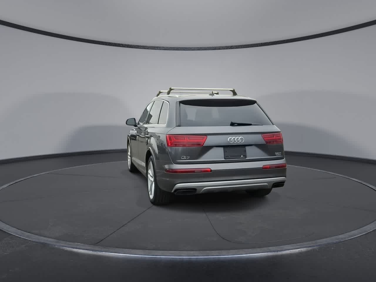 Thumbnail: 2018 Audi Q7 - 7
