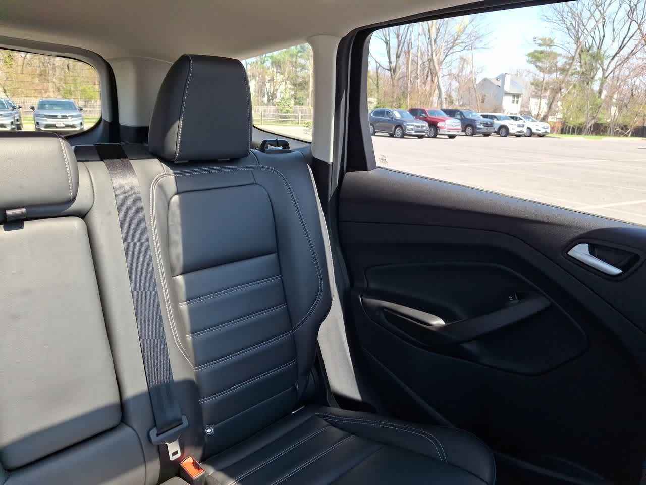 Thumbnail: 2019 Ford Escape - 14