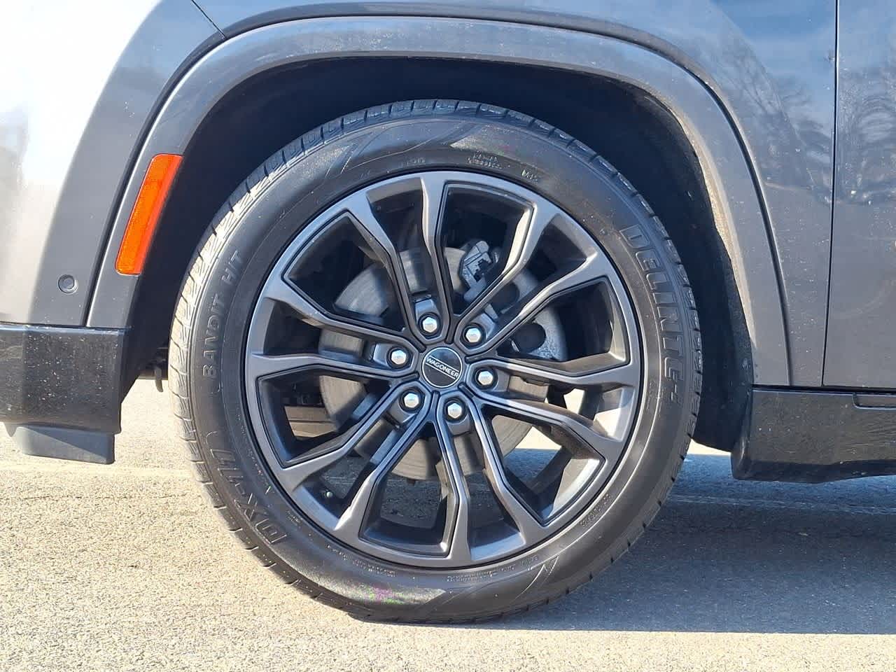 Thumbnail: 2024 Jeep Grand Wagoneer L - 29