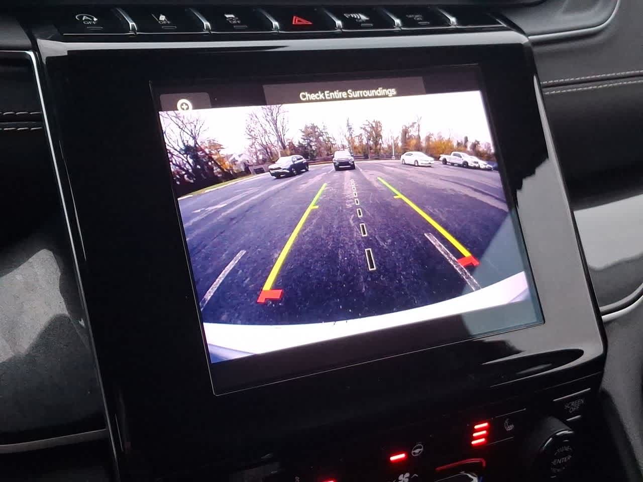 Thumbnail: 2021 Jeep Grand Cherokee L - 21