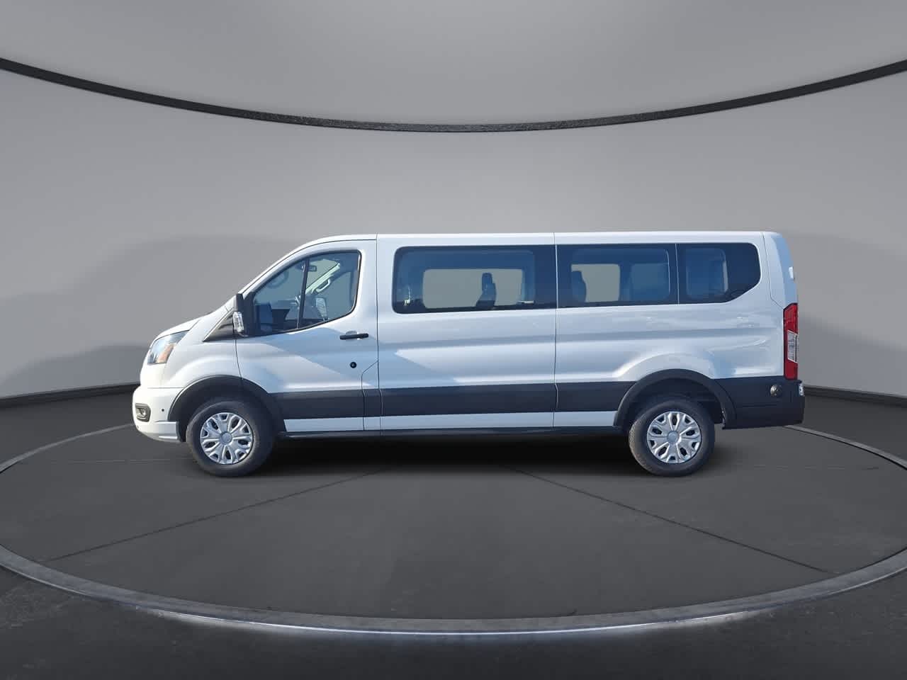 Thumbnail: 2024 Ford Econoline - 5