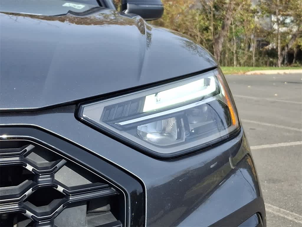 Thumbnail: 2023 Audi SQ5 - 30