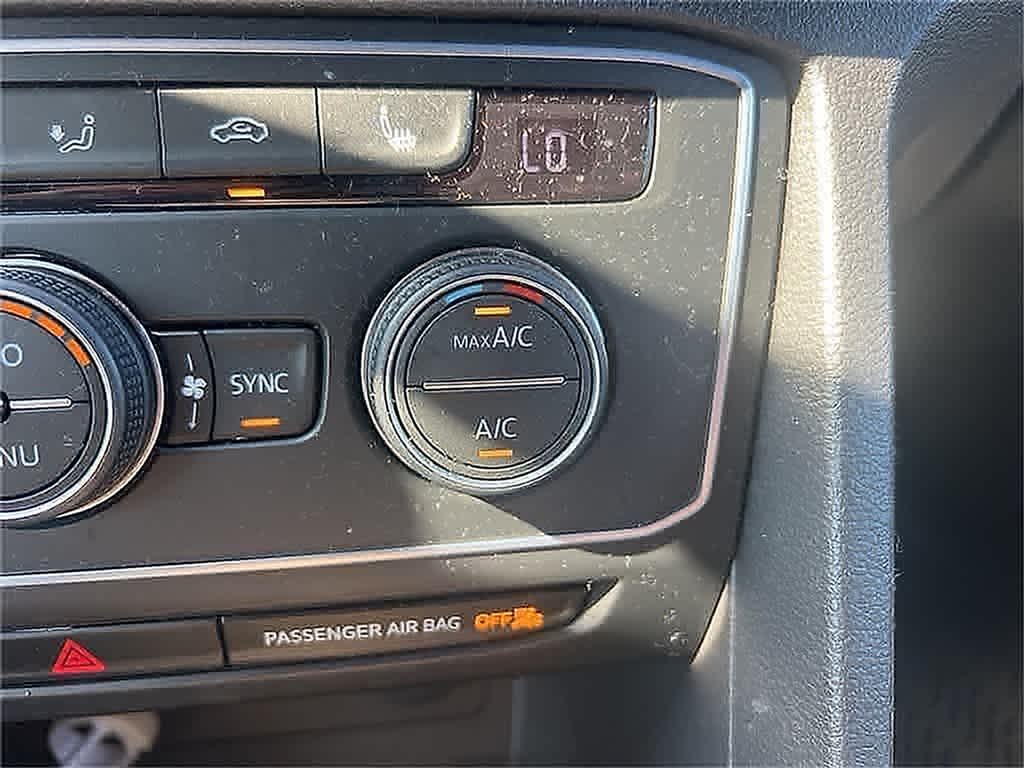 Thumbnail: 2021 Volkswagen Atlas - 19