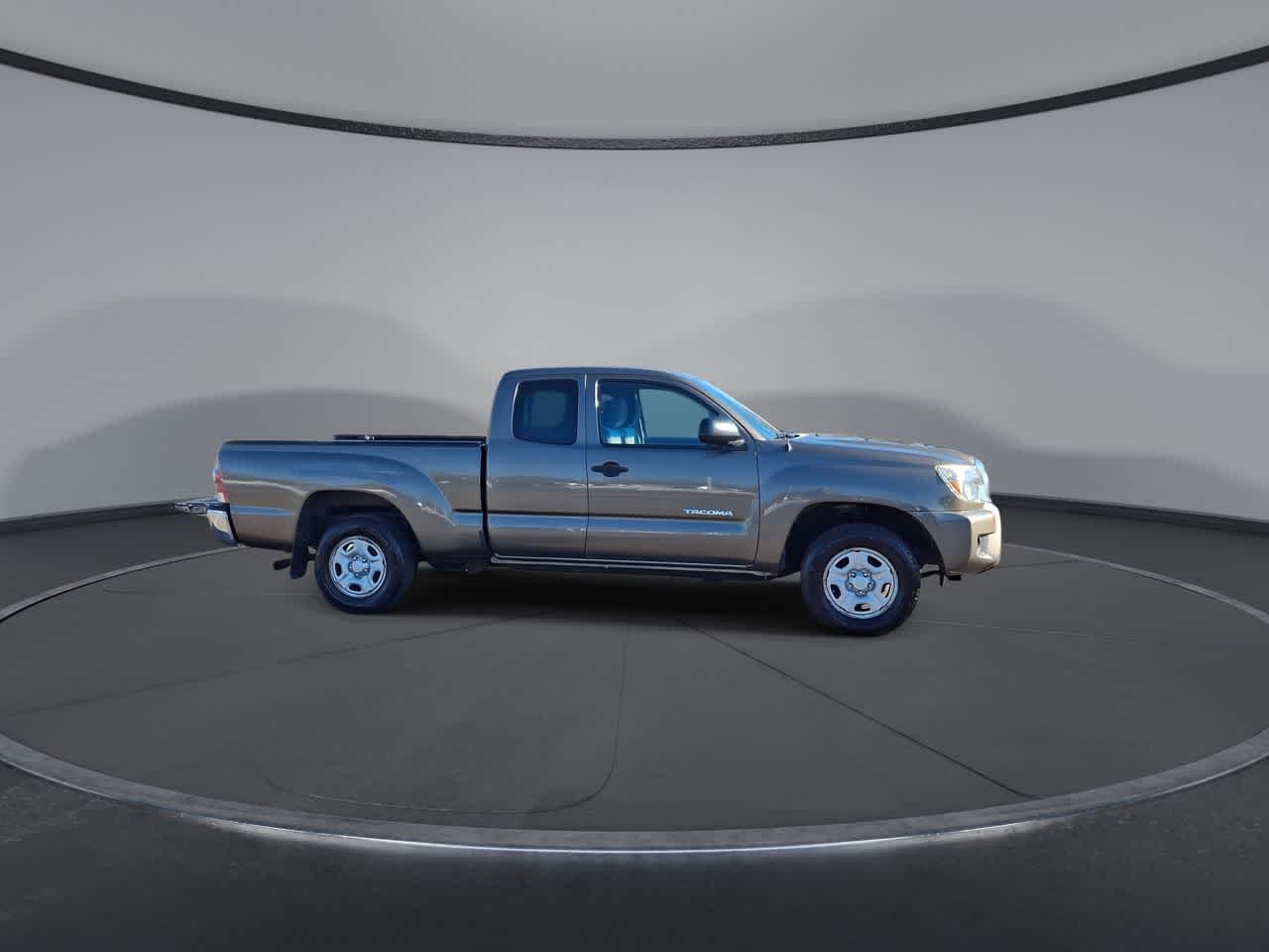 Thumbnail: 2013 Toyota Tacoma - 9