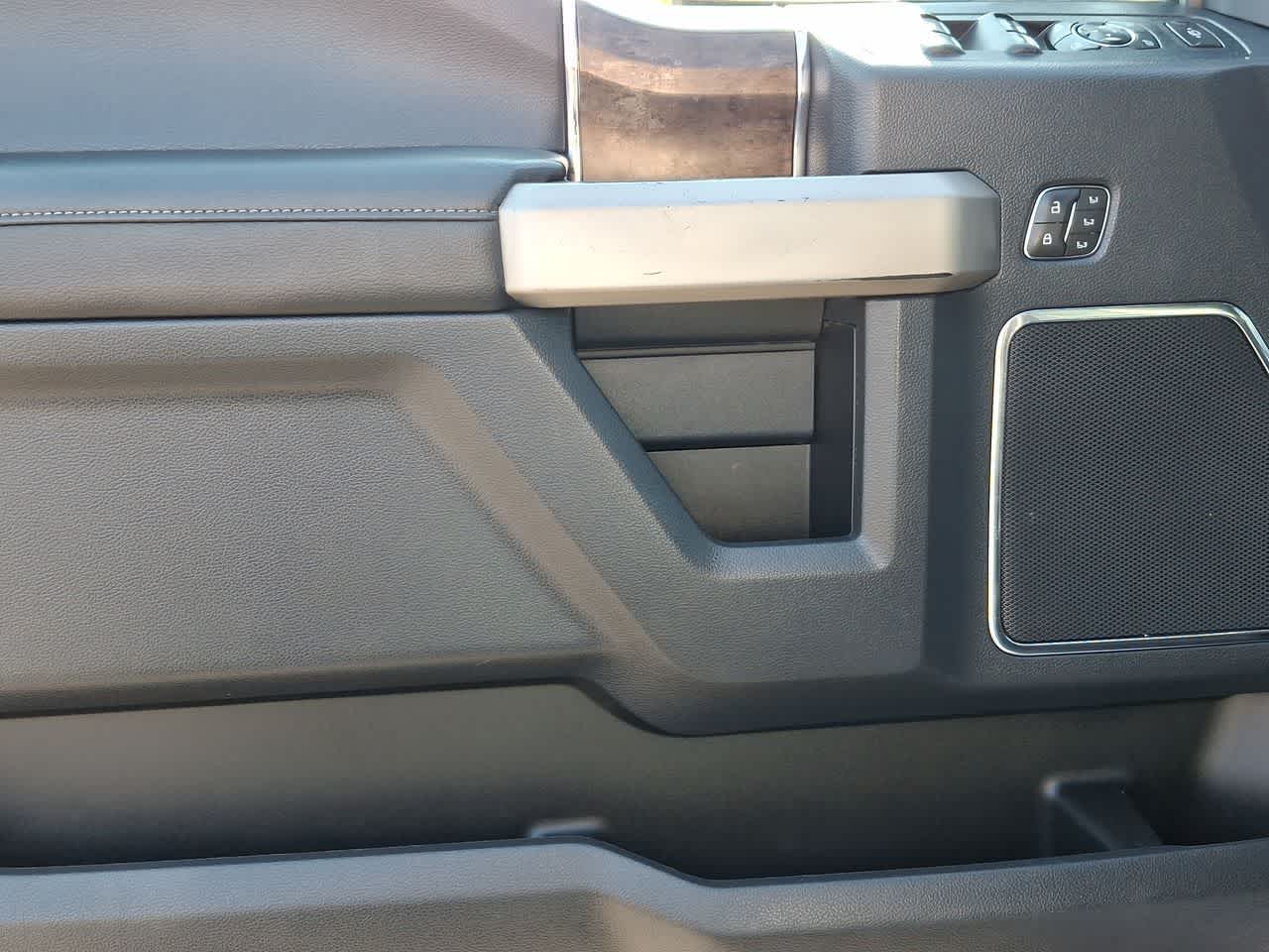 Thumbnail: 2022 Ford F-250 - 16