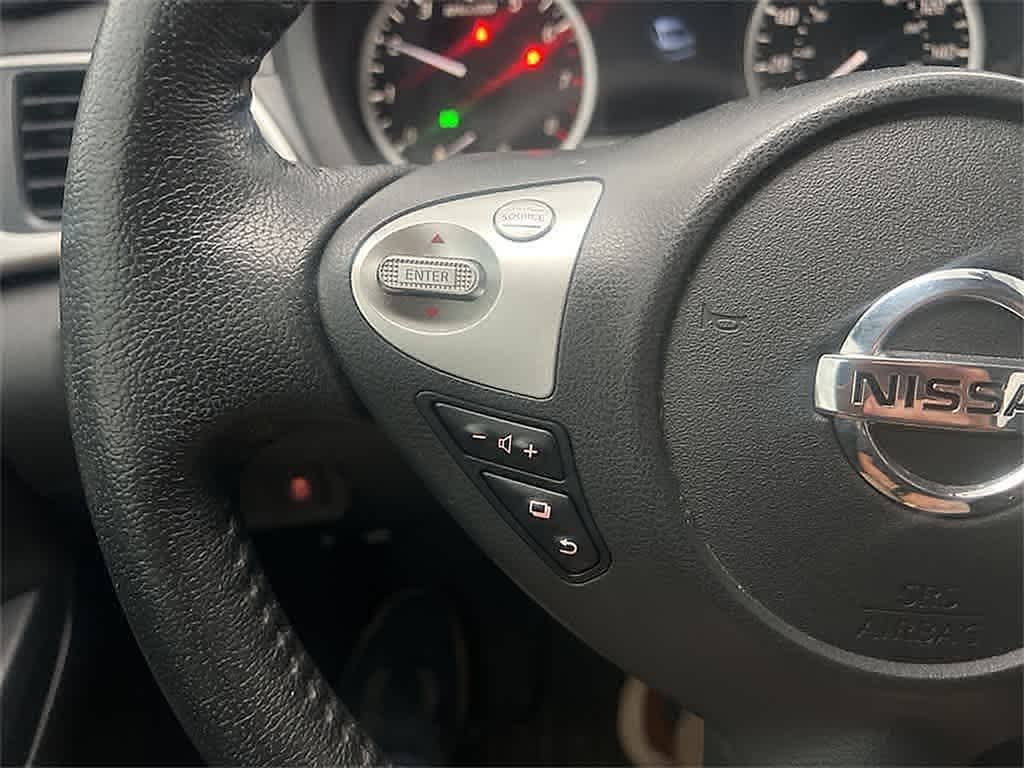 Thumbnail: 2019 Nissan Sentra - 16