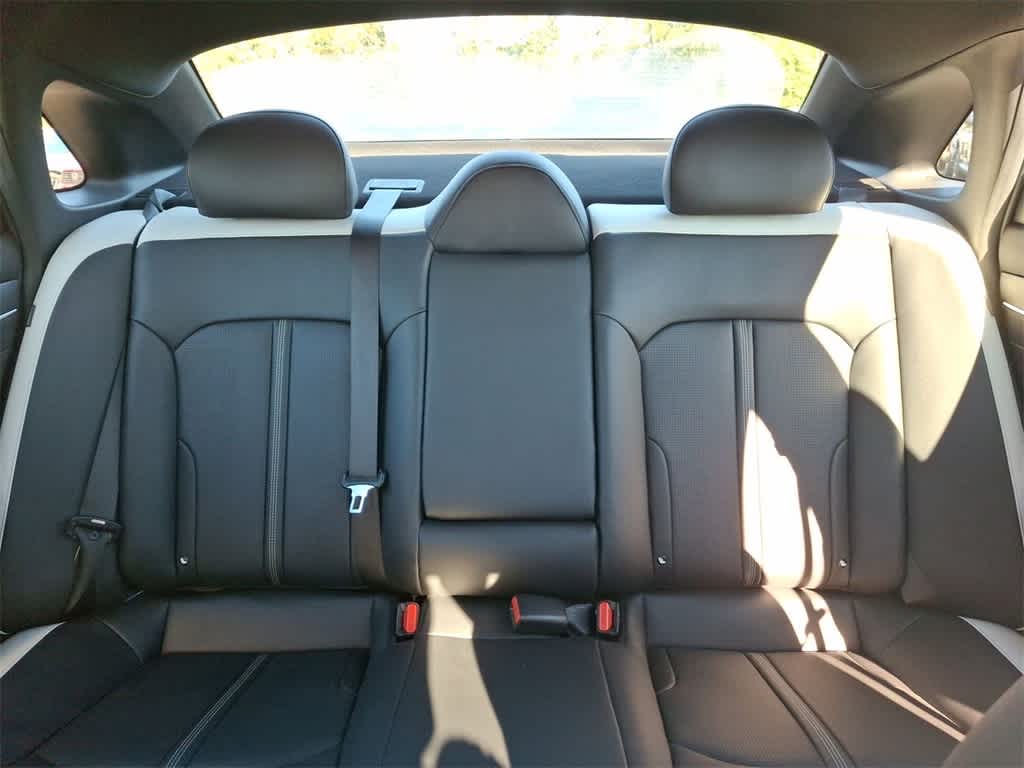 Thumbnail: 2025 Kia K5 - 13