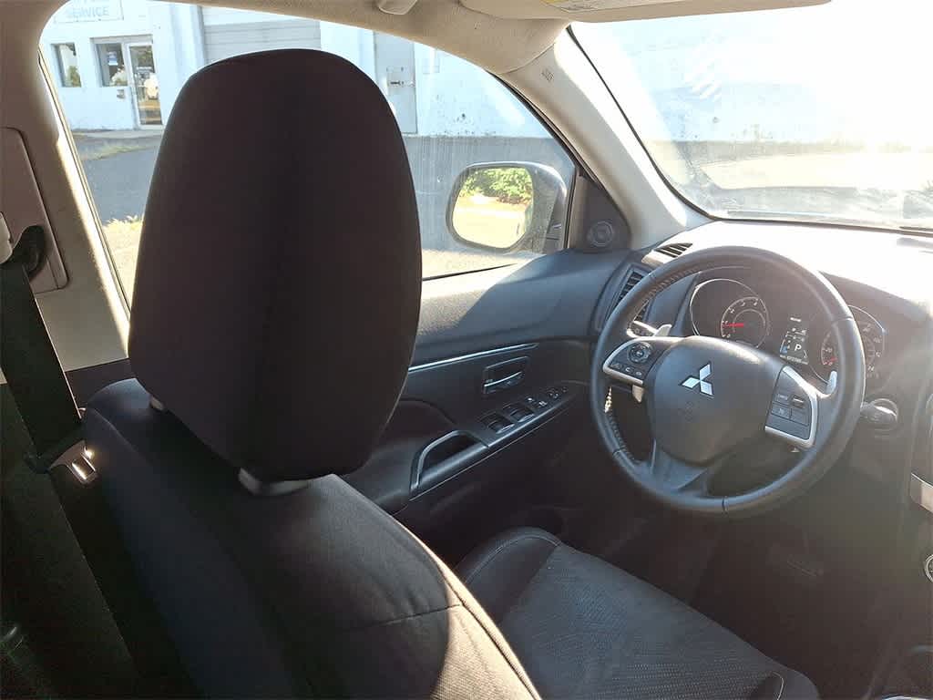 Thumbnail: 2015 Mitsubishi Outlander Sport - 15
