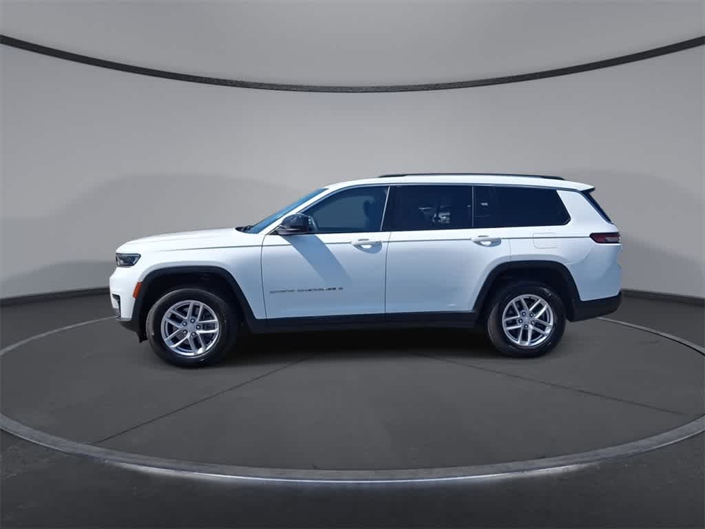 Thumbnail: 2023 Jeep Grand Cherokee - 5