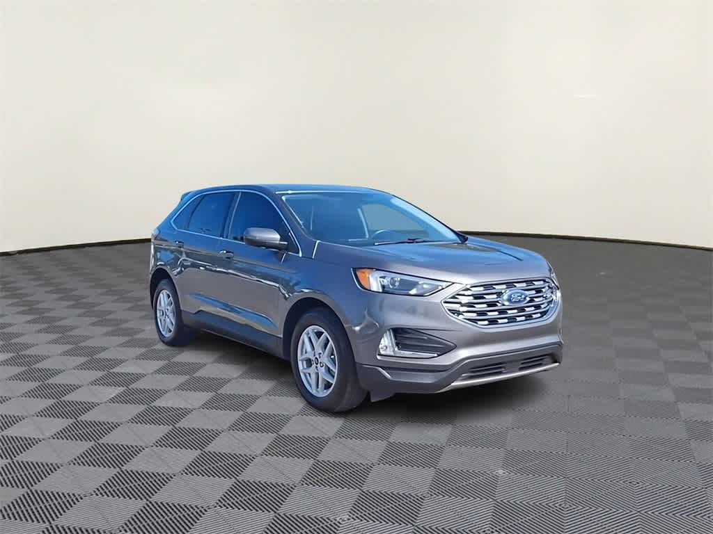 Thumbnail: 2022 Ford Edge - 2