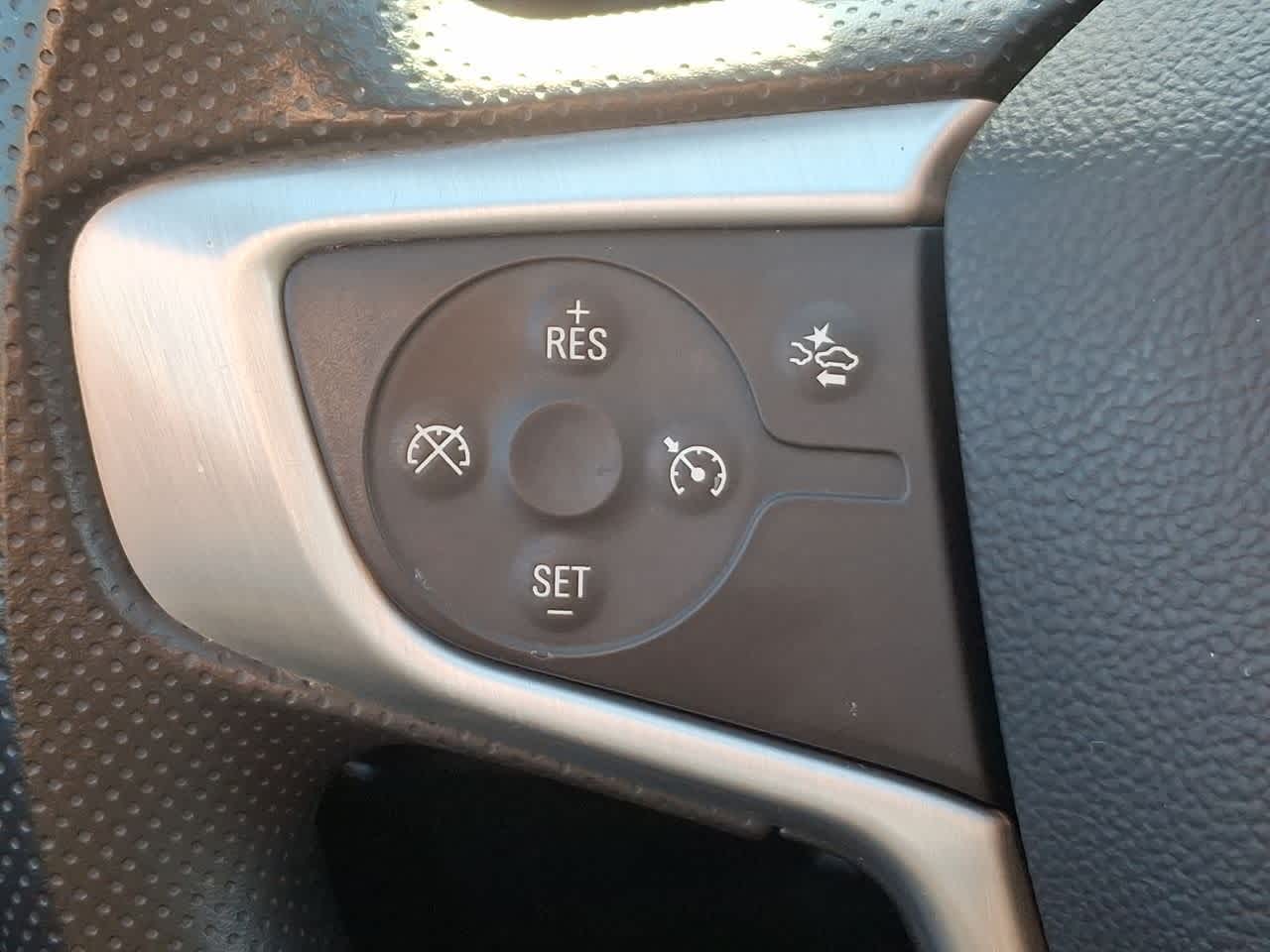 Thumbnail: 2024 GMC Terrain - 23