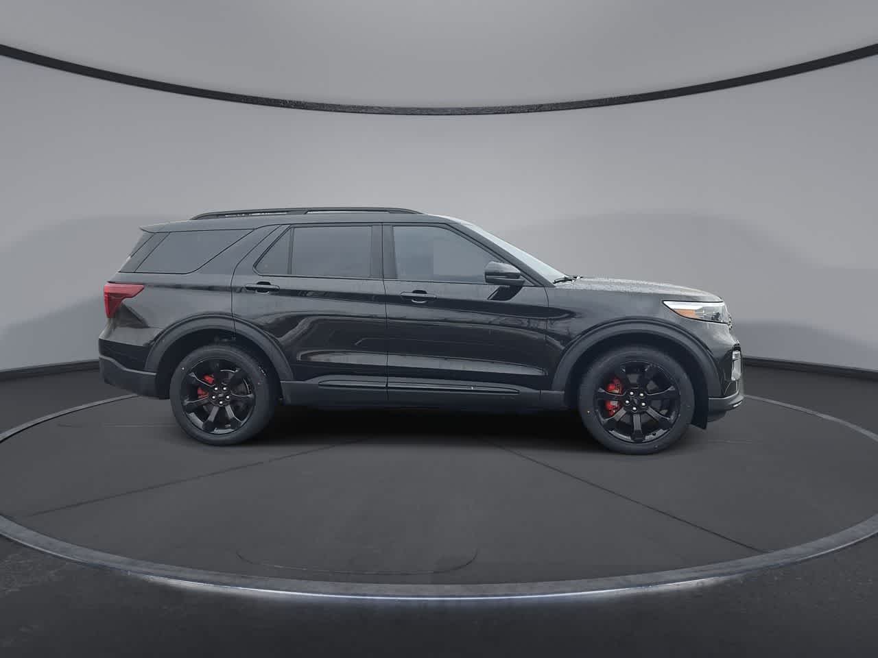 Thumbnail: 2023 Ford Explorer - 9