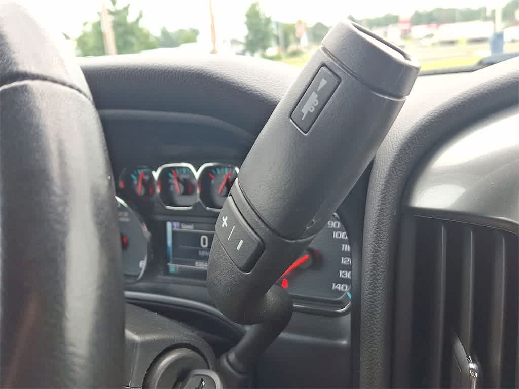 Thumbnail: 2019 Chevrolet Silverado 1500 - 18