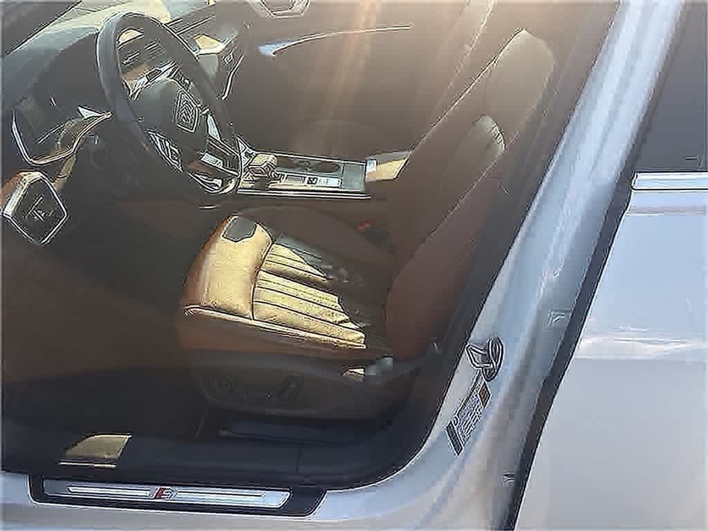 Thumbnail: 2019 Audi A6 - 13