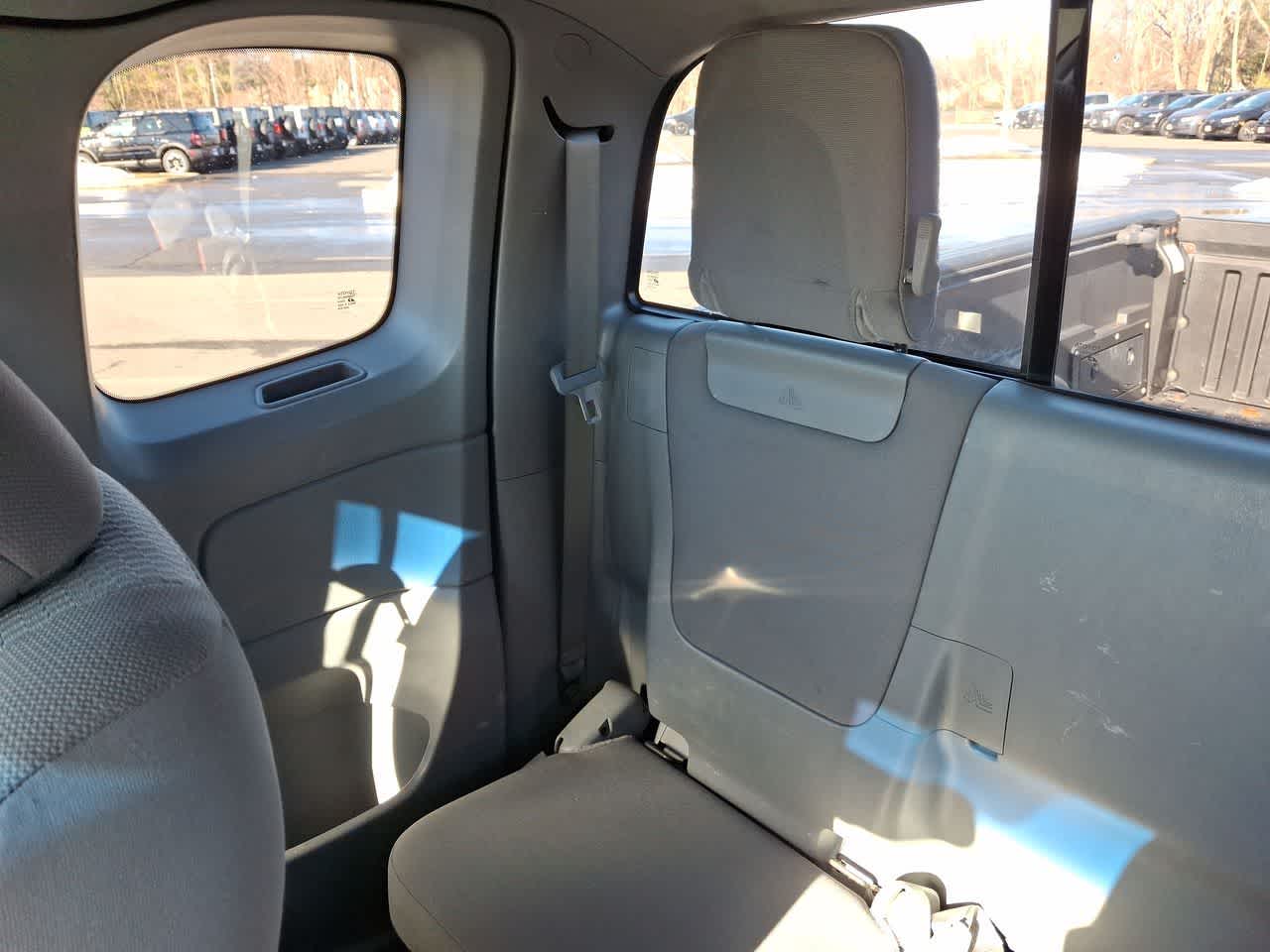 Thumbnail: 2013 Toyota Tacoma - 12