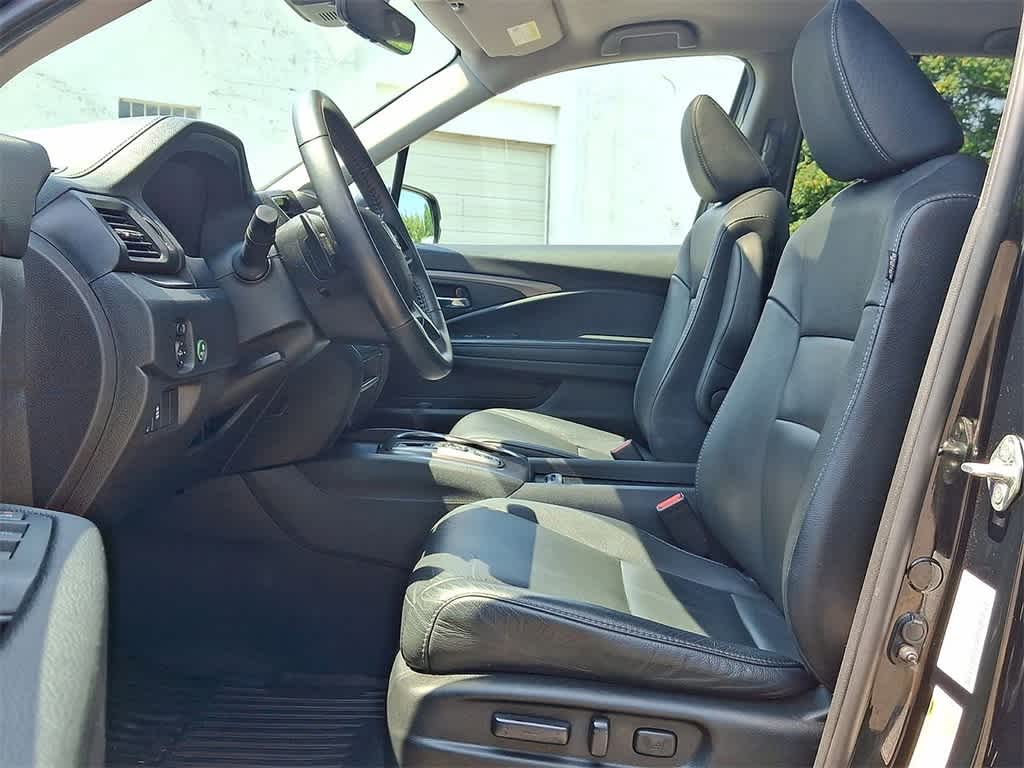 Thumbnail: 2022 Honda Pilot - 17