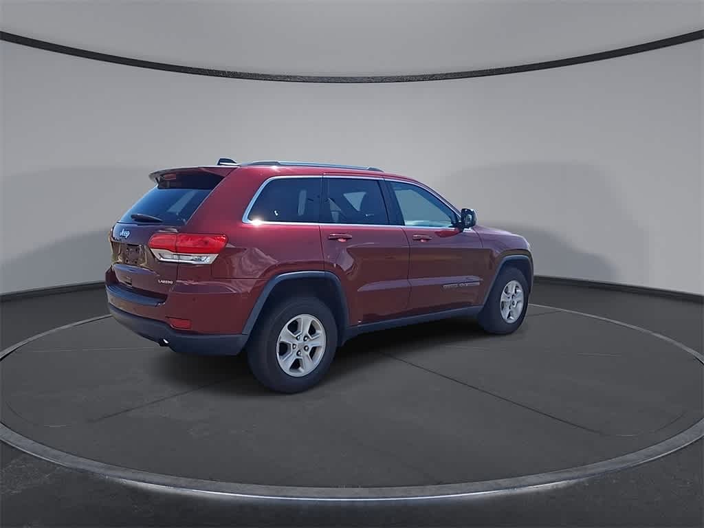 Thumbnail: 2017 Jeep Grand Cherokee - 8